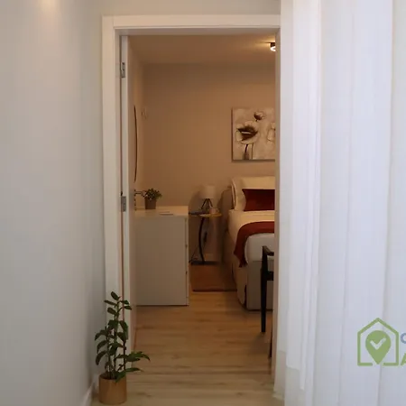 Apto Acolhedor Com Patio E Ac No Centro De Angra 앙그라두에루이스무