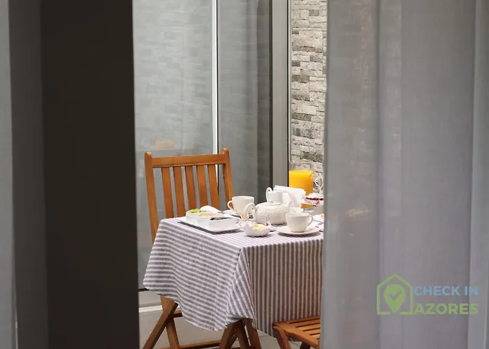 Cantinho Da Bea * Angra do Heroísmo