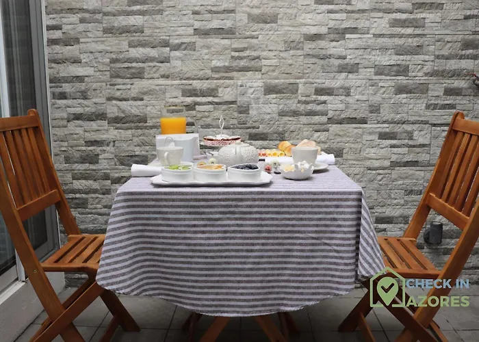 Cantinho Da Bea Angra do Heroismo